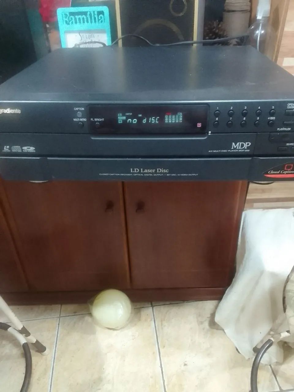 Gradiente MDP-200 - Aparelho de Som leia.