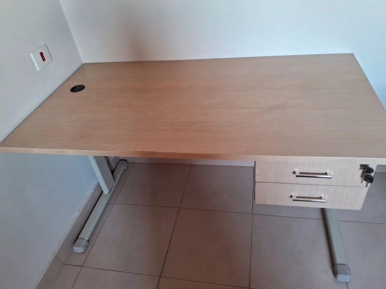 Mesa para escritório