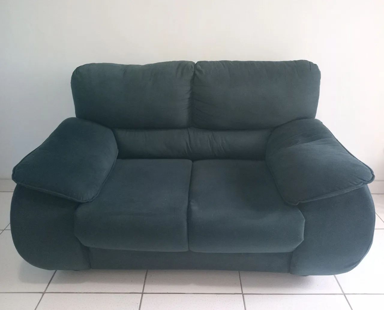 SOFÁ DE 2 LUGARES