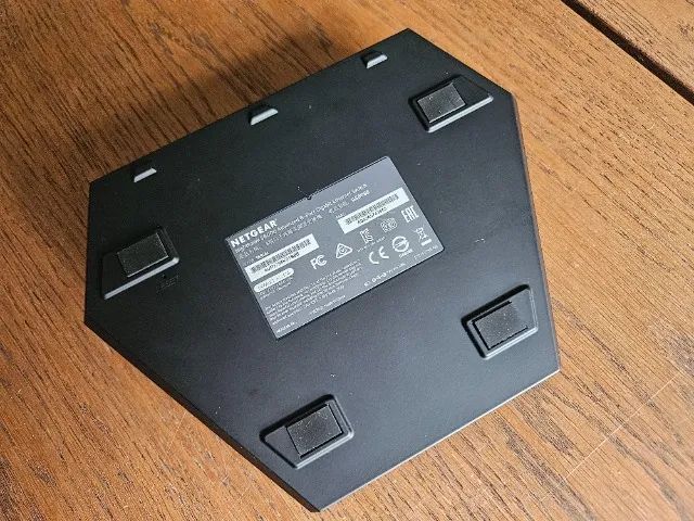 Switch Gamer L2 8 Portas Gigabit Netgear Nighthawk S8000 - Foto 5