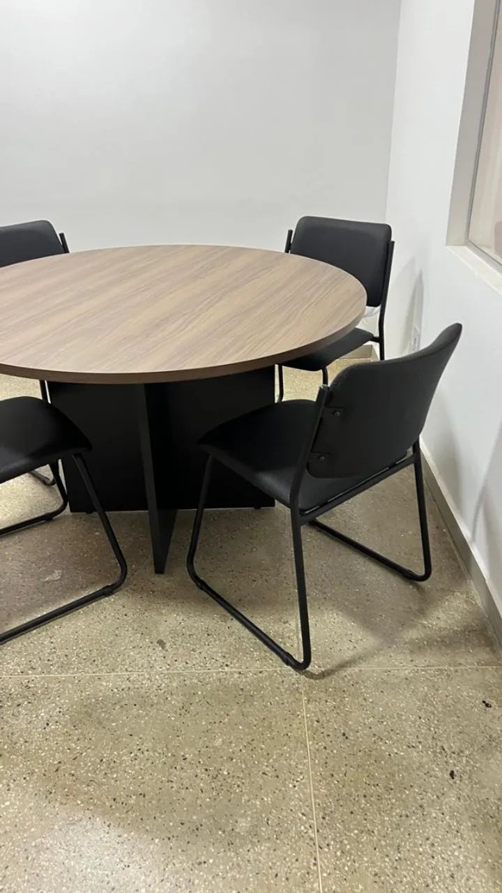 Mesa de reunião  - Foto 3