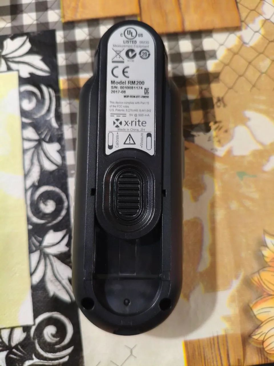 DETECTOR DE CORES CORAL COM LEQUE PANTONE PINTURA IDENTIFICA QUALQUER COR PARA PINTORES  - Foto 2