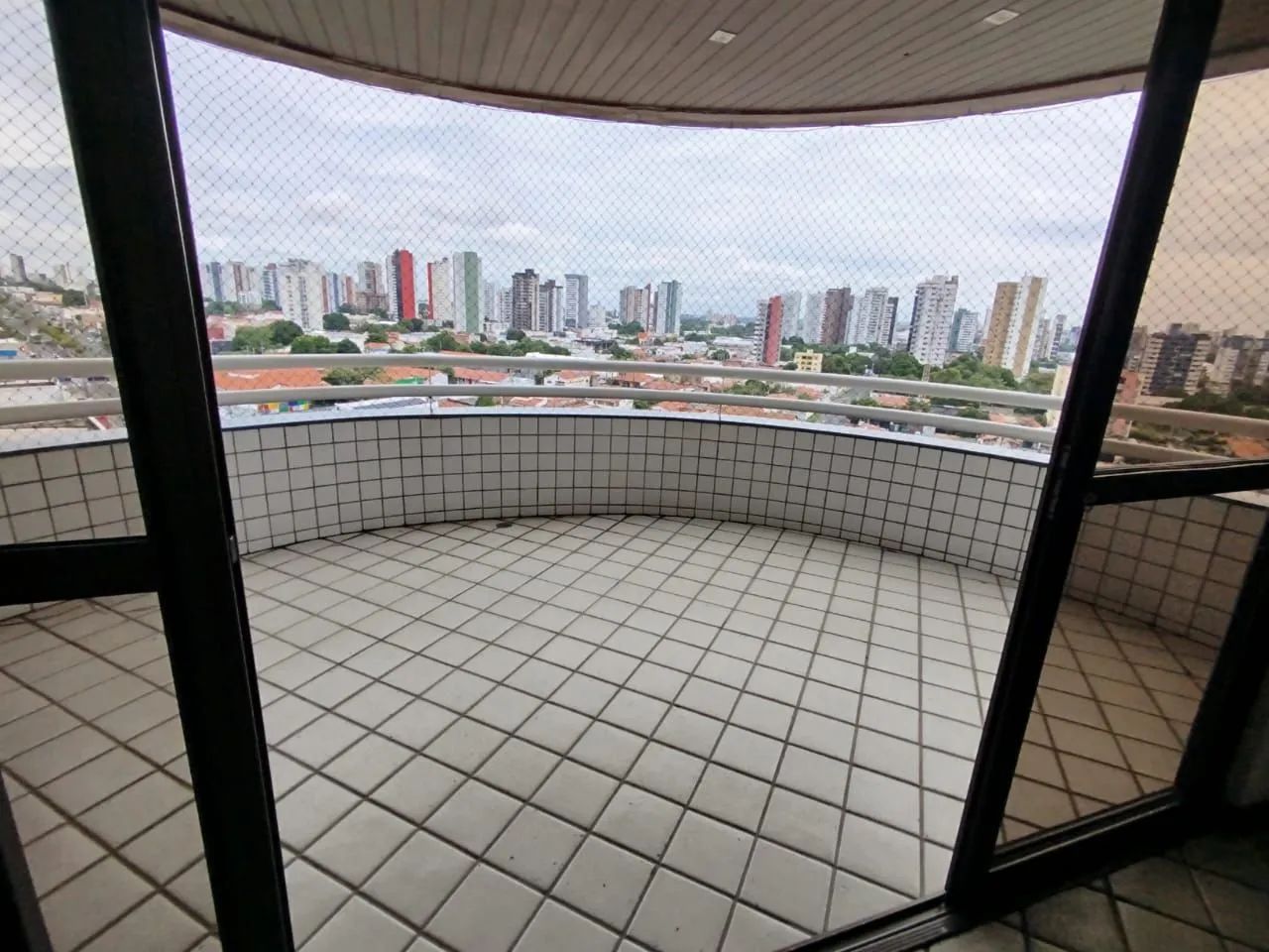 Excelente Apartamento - Bairro Fátima - 210 m² - Foto 3
