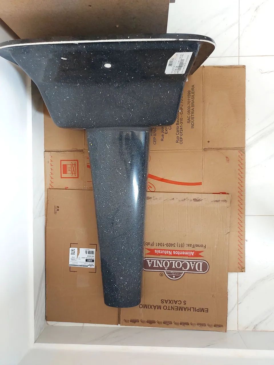 Tanque de mármore sintético preto de 55x41 cm com coluna  - Foto 3