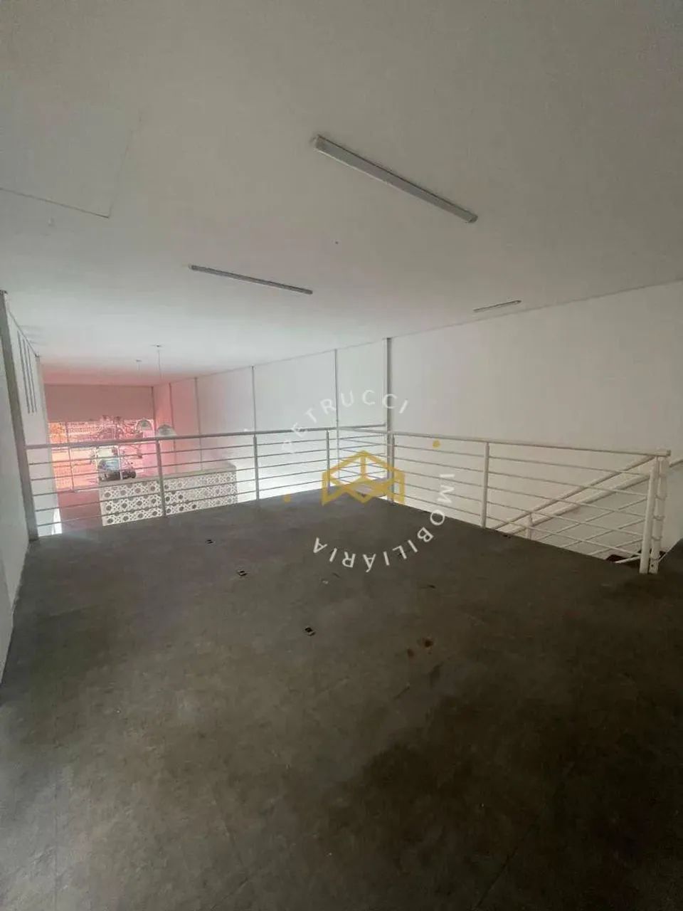 EXCELENTE SALÃO COMERCIAL NO CAMBUÍ PARA ALUGAR - Foto 13