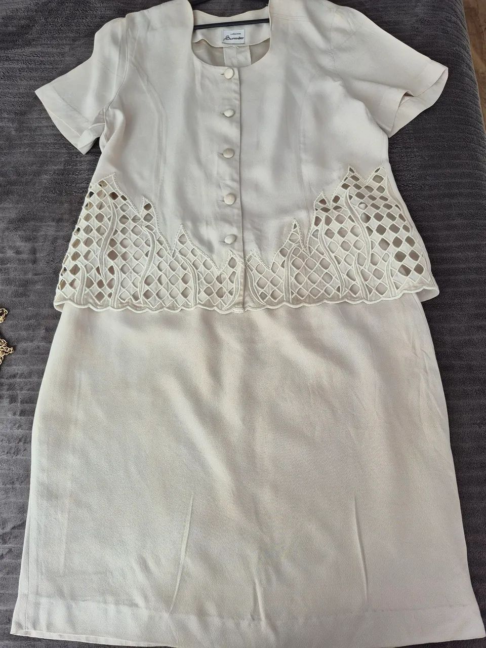 Conjunto Saia e Blusa Feminino Elegante