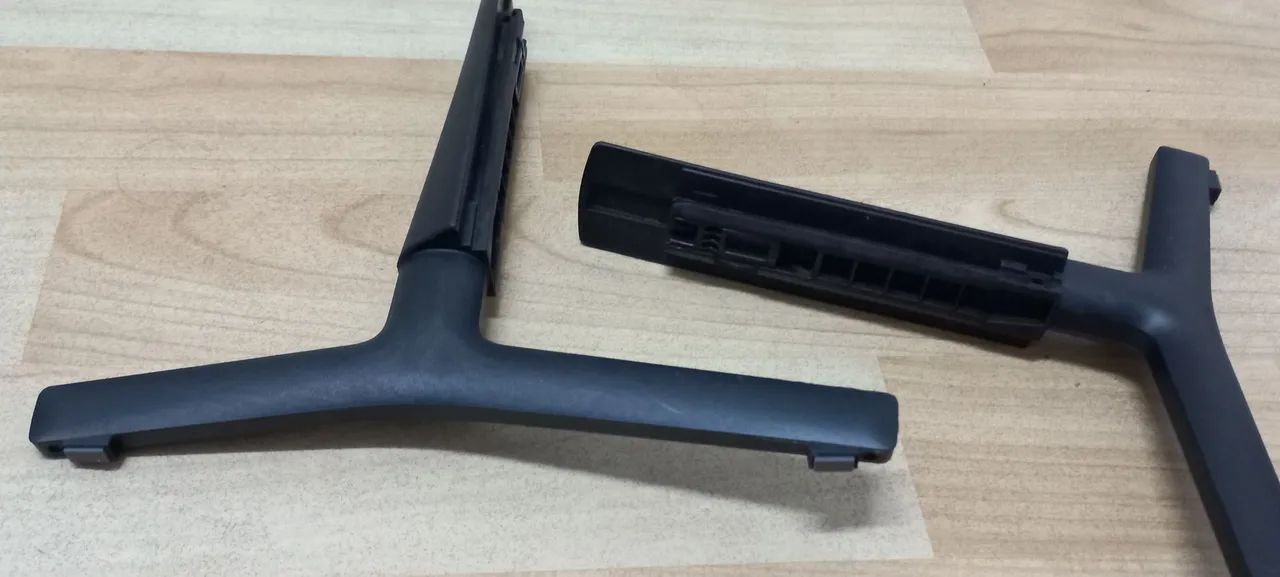 (Usado) Base pé suporte pedestal Tv 55Q60 Bn63-19333x006 - Foto 3