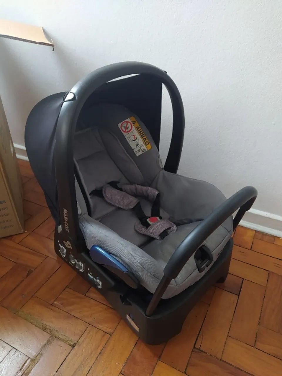 Bebê Conforto Maxi-Cosi Citi com Base Veicular - excelente estado