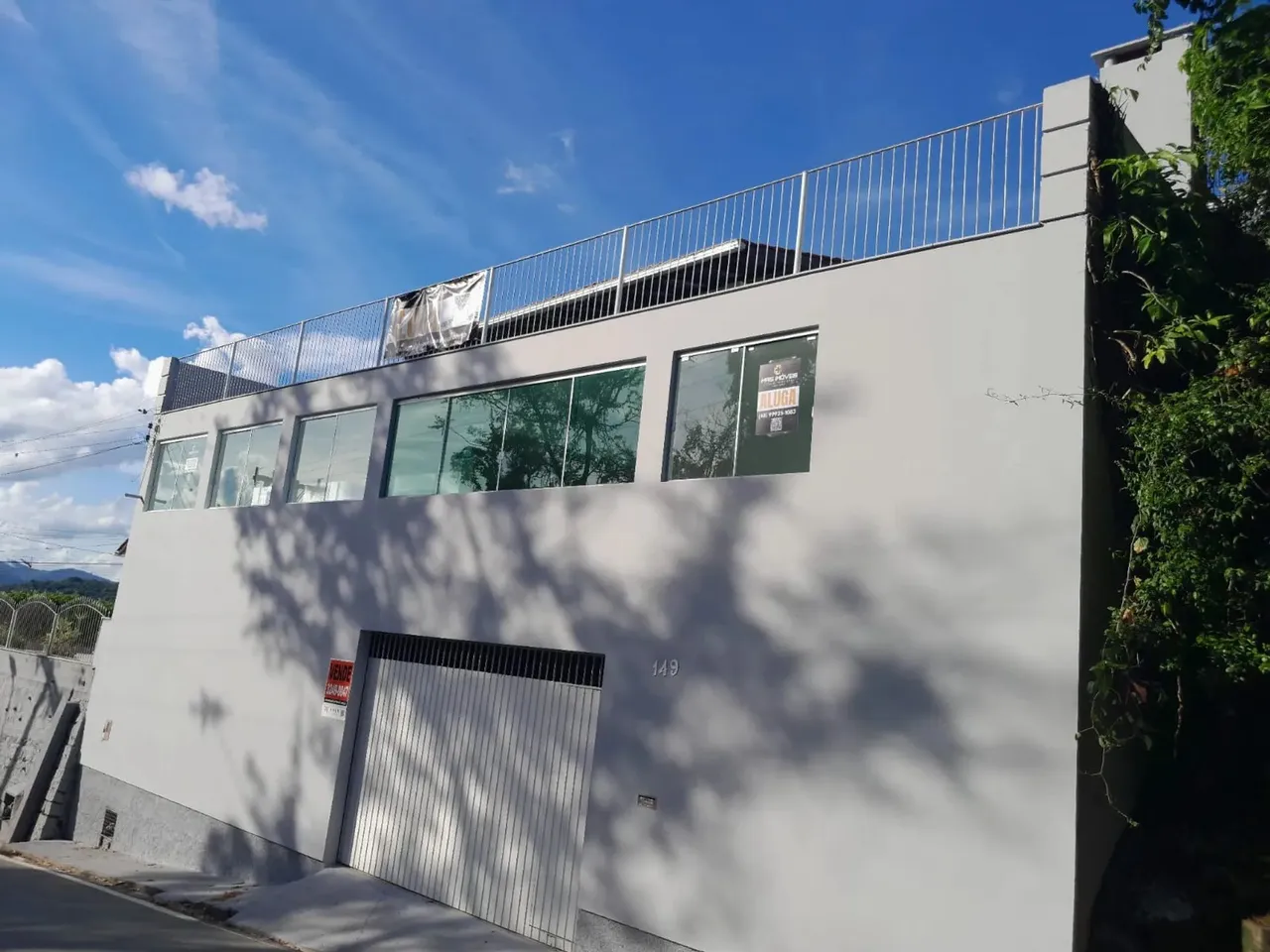Apartamento com 1 quarto, churrasqueira e vaga de garagem em Santo Amaro da Imperatriz/SC