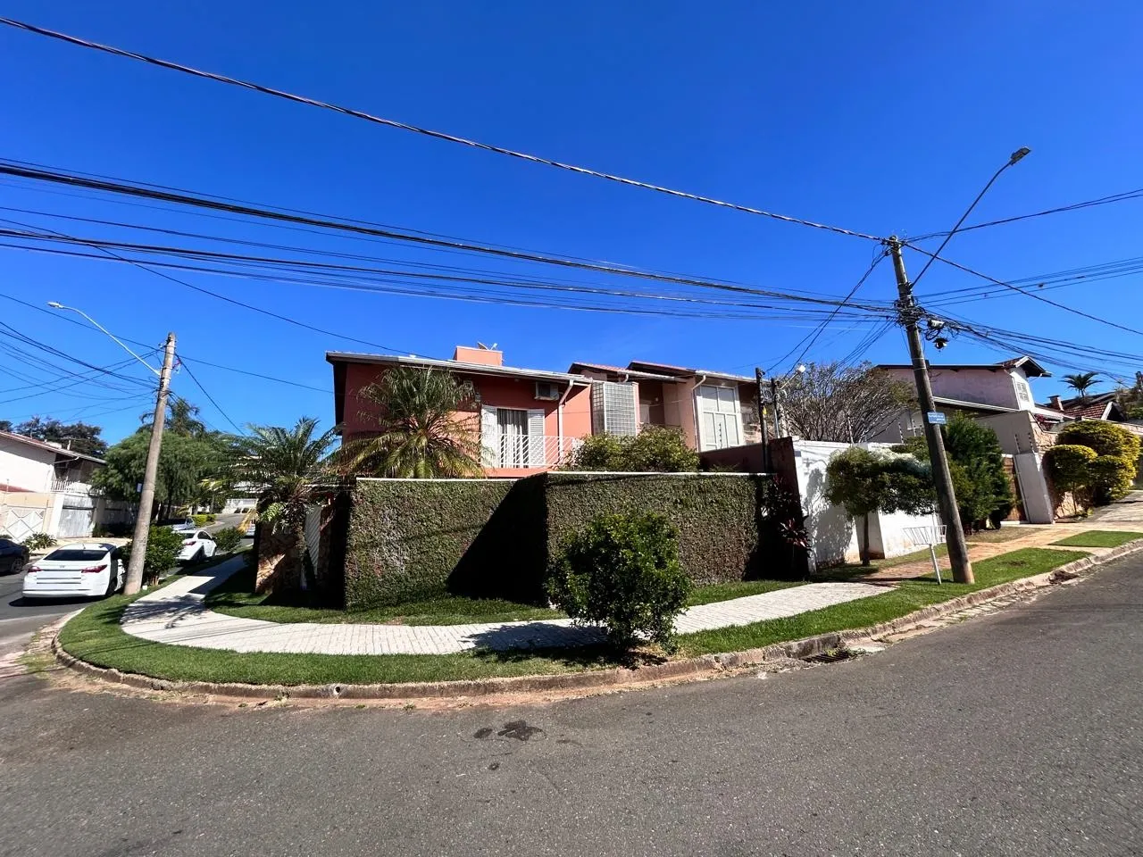 Sobrado a venda no bairro Parque Alto Taquaral - Campinas - SP