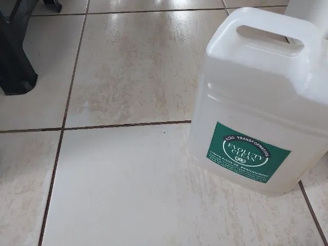 Limpa Pisos na hora Ação Instantânea  - Foto 3