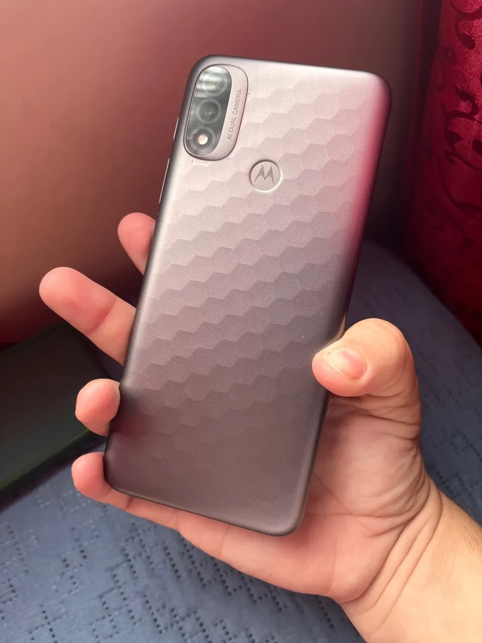 Vende- se Moto E20 32 GB cinza 2 GB RAM