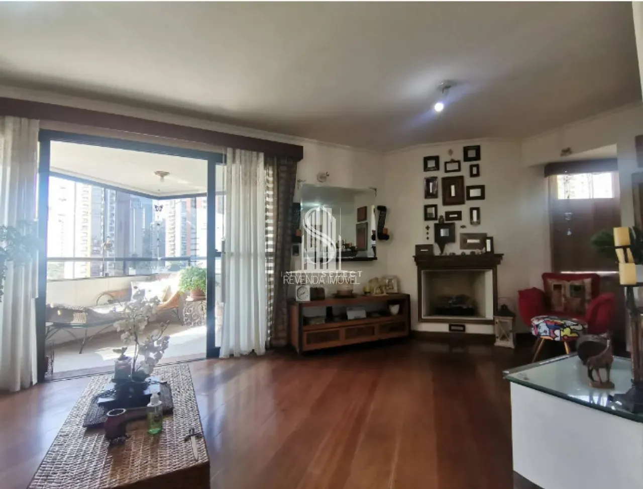 Edificio Victoria Garden Morumbi à venda de 130m² com 3 dormitórios e 3 vagas de garagem E