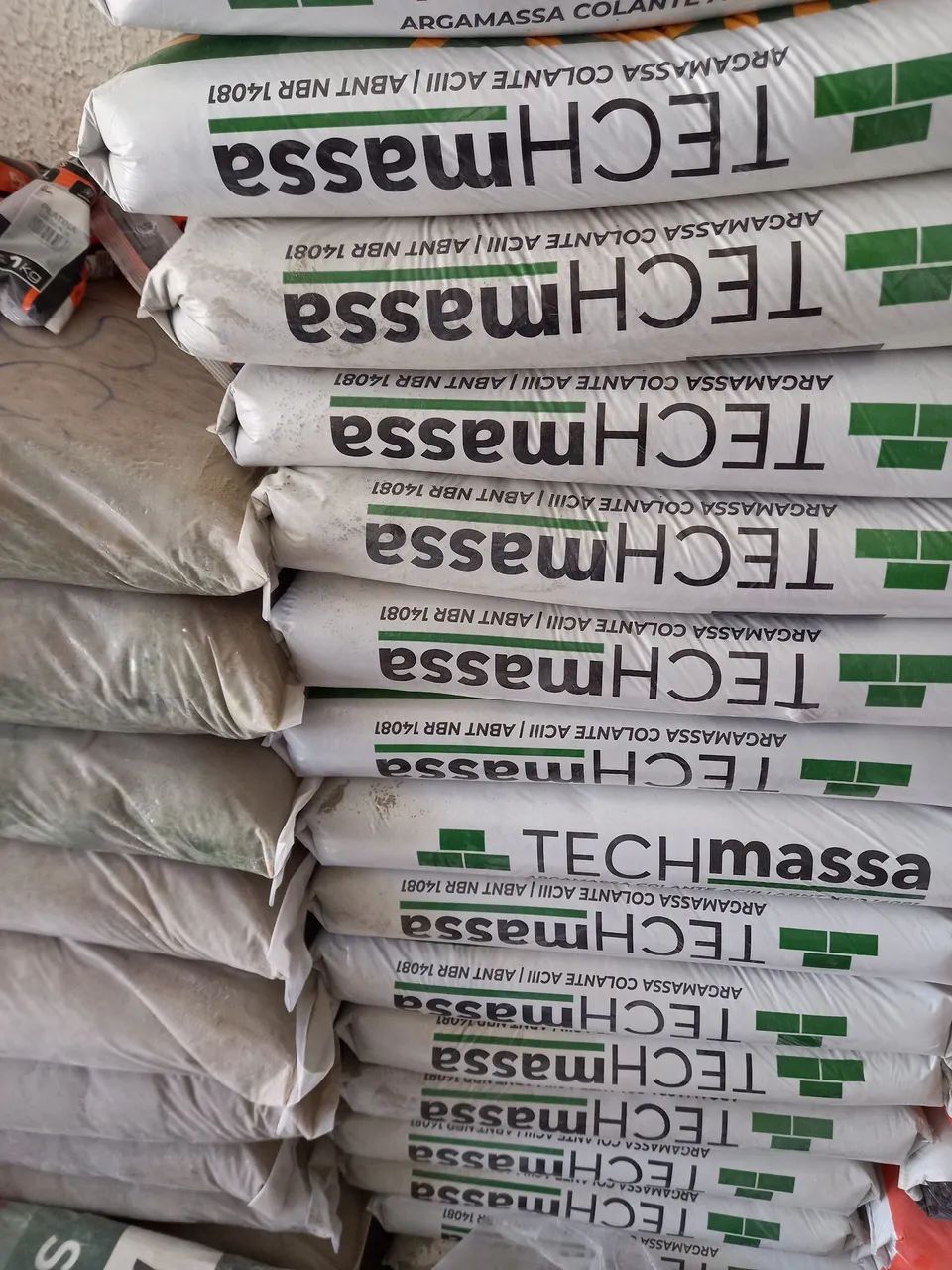Argamassa AC3 15 Kg