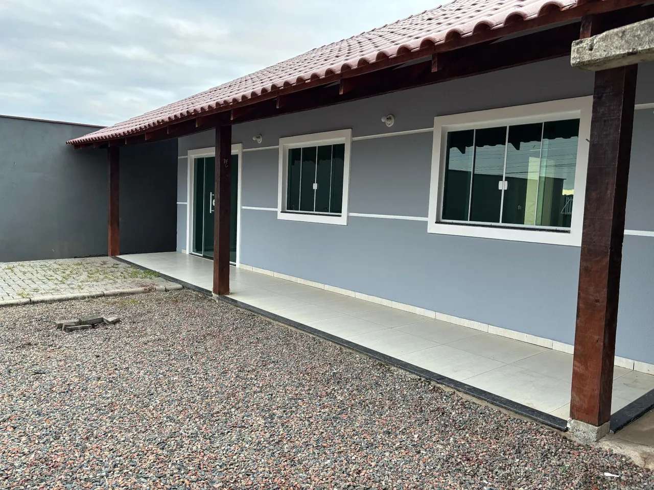 Casa com 3 quartos escriturada no bairro: Jardim Edilene