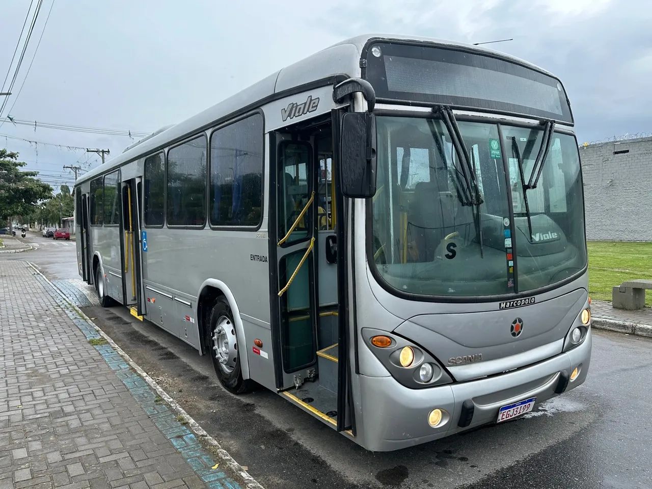 Gran Viale Scania 340 ano 2011 Ar condicionado  - Foto 4