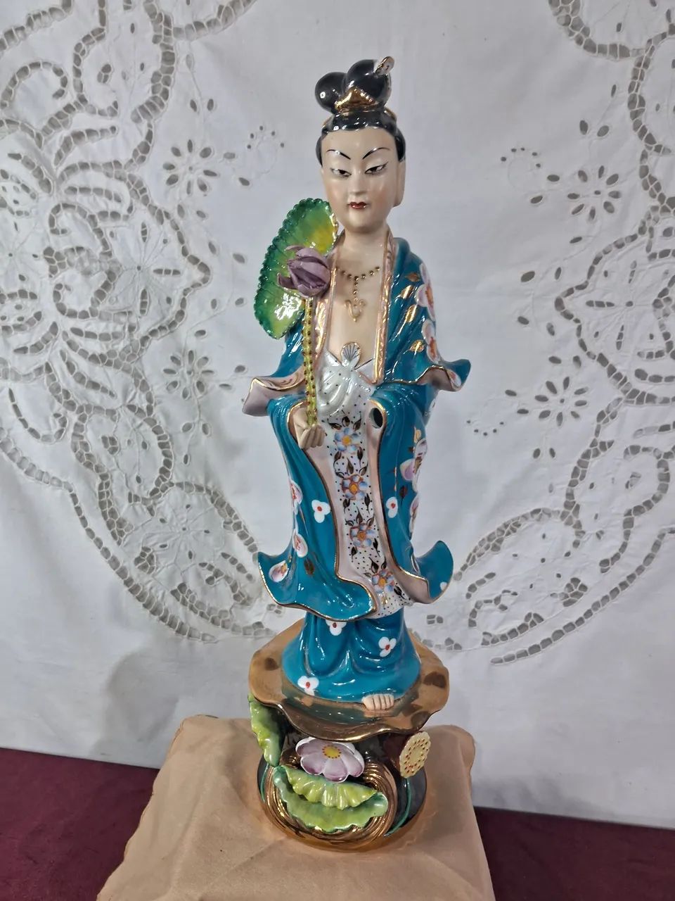 Antiga gueixa, porcelana oriental  - Foto 2
