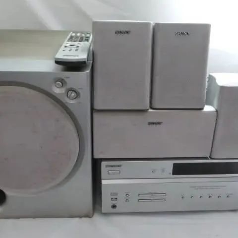 Home cinema MUTEKI Sony + Caixas De Som