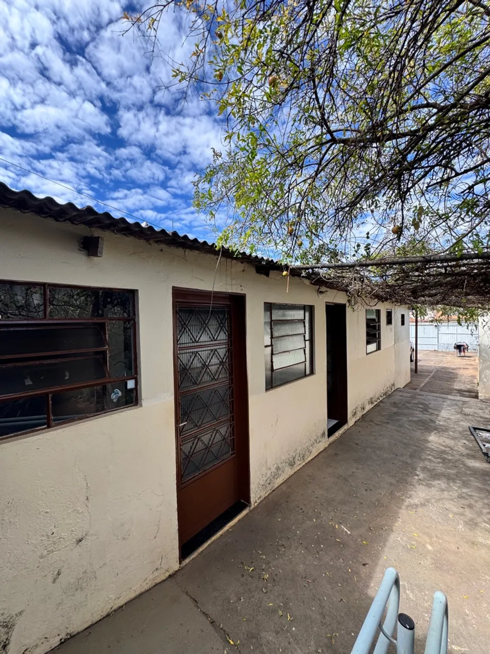 Aluga-se casa de 2 quartos QNC 9 - Tag Norte