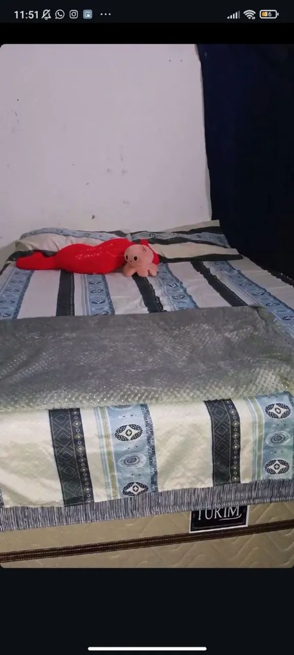 vende-se cama de casal box