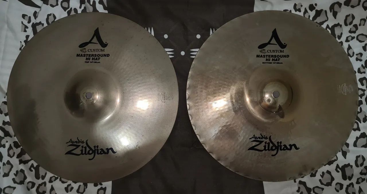 Prato de Bateria Hi-hat Zildjian A Custom Mastersound 14