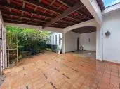 VIERALVES. ALUGO CASA COMERCIAL/ RECIDENCEIAL COM 3 QUARTOS SENDO 1 SUITE. TODO NA LAJE