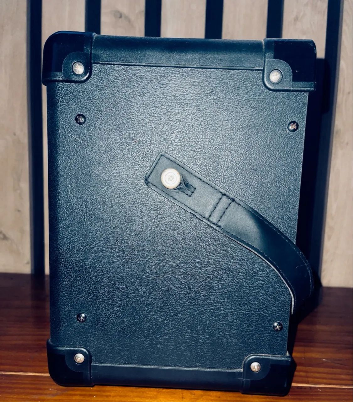 Cubo guitarra 