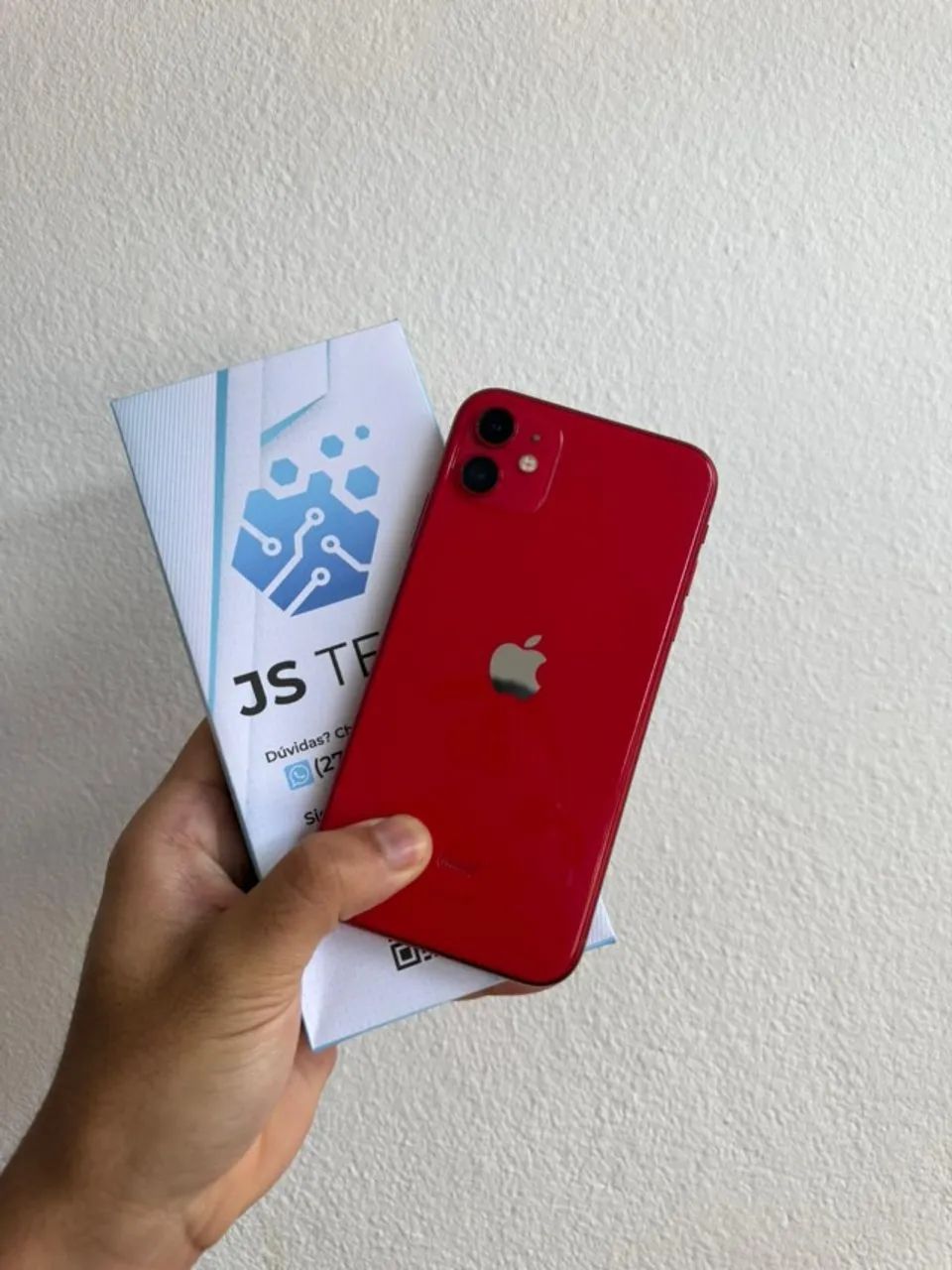 Apple iPhone 11 赤 Apple iPhone 11 64GB - Vitrine - Tela Liquid Retina de 6.1