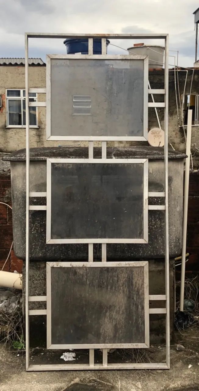 Segura corpo / vitral em aluminio - Foto 3