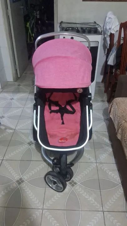 Carrinho de Bebê Rosa -  - Foto 5
