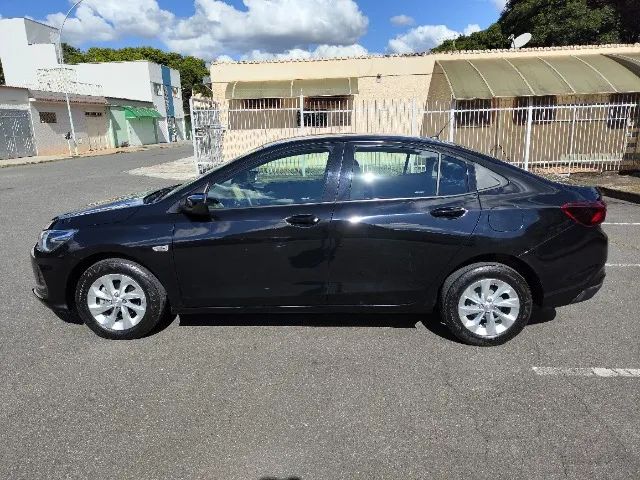 ONIX 2023 LT PLUS - IMPECÁVEL - KM Baixa