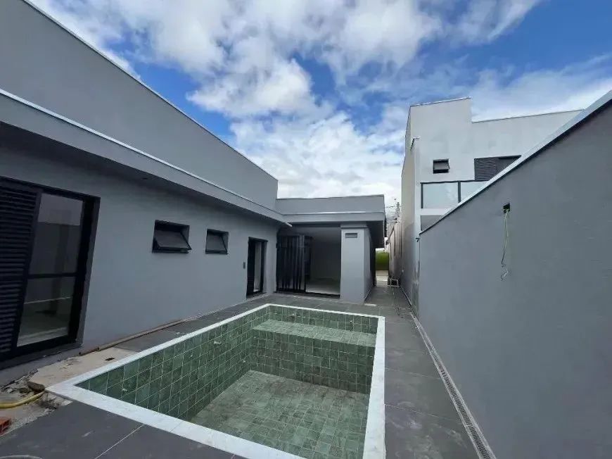 Casa Terrea a venda tem 132 m² com 3 quartos em Tropicália Garden - Boituva - SP