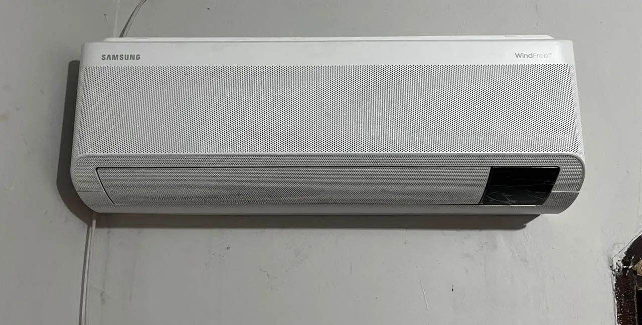 Split Samsung Wind free 12.000btus