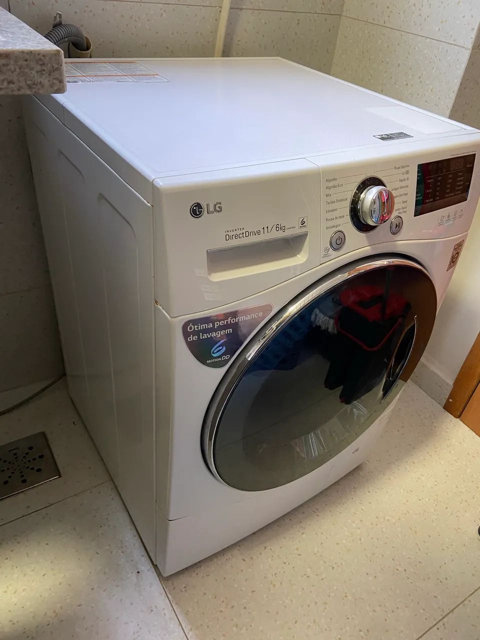 Lava e seca LG 11kg - 220v - funcionando perfeitamente  - Foto 2