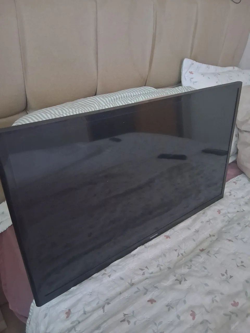 TV SANSUNG SMART 32" - Foto 2