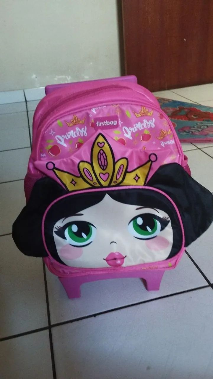 Mochila novinha 