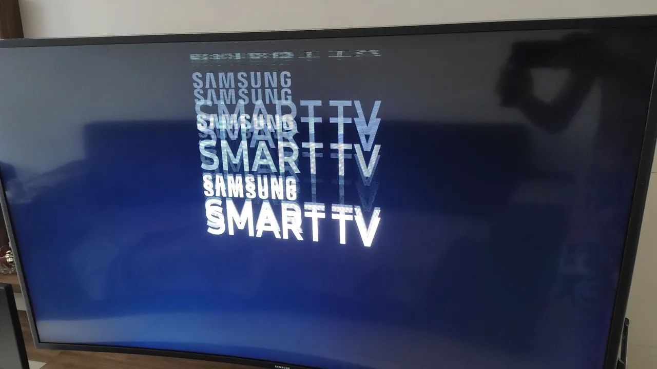 Tv Samsung curvada 49  - Foto 4