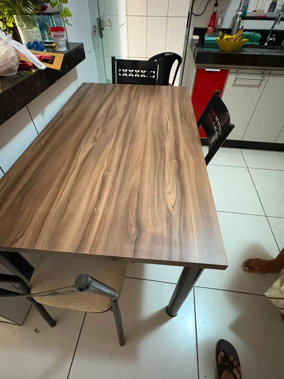 Mesa com 3 cadeiras