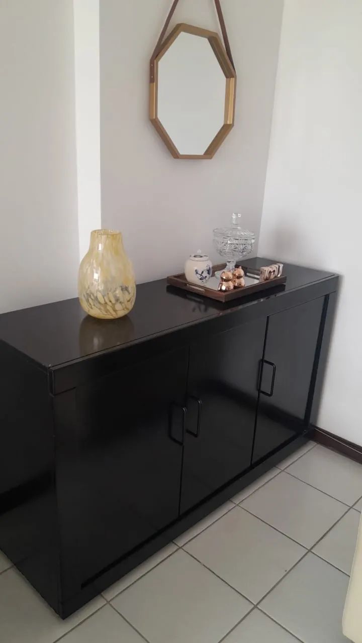 MESA PRETA EM PERFEITO ESTADO
