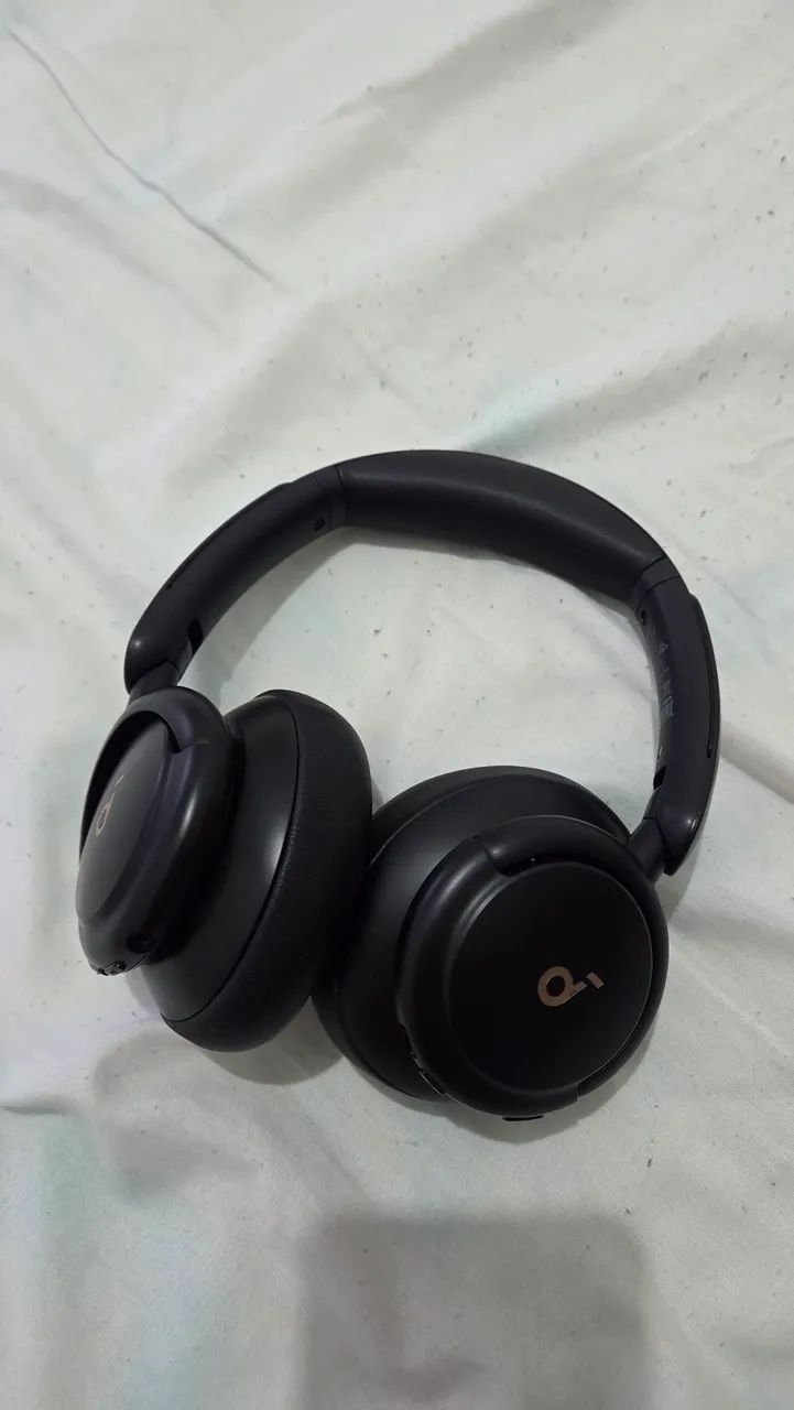 Fone bluetooth Soundcore Q30 em perfeito estado.