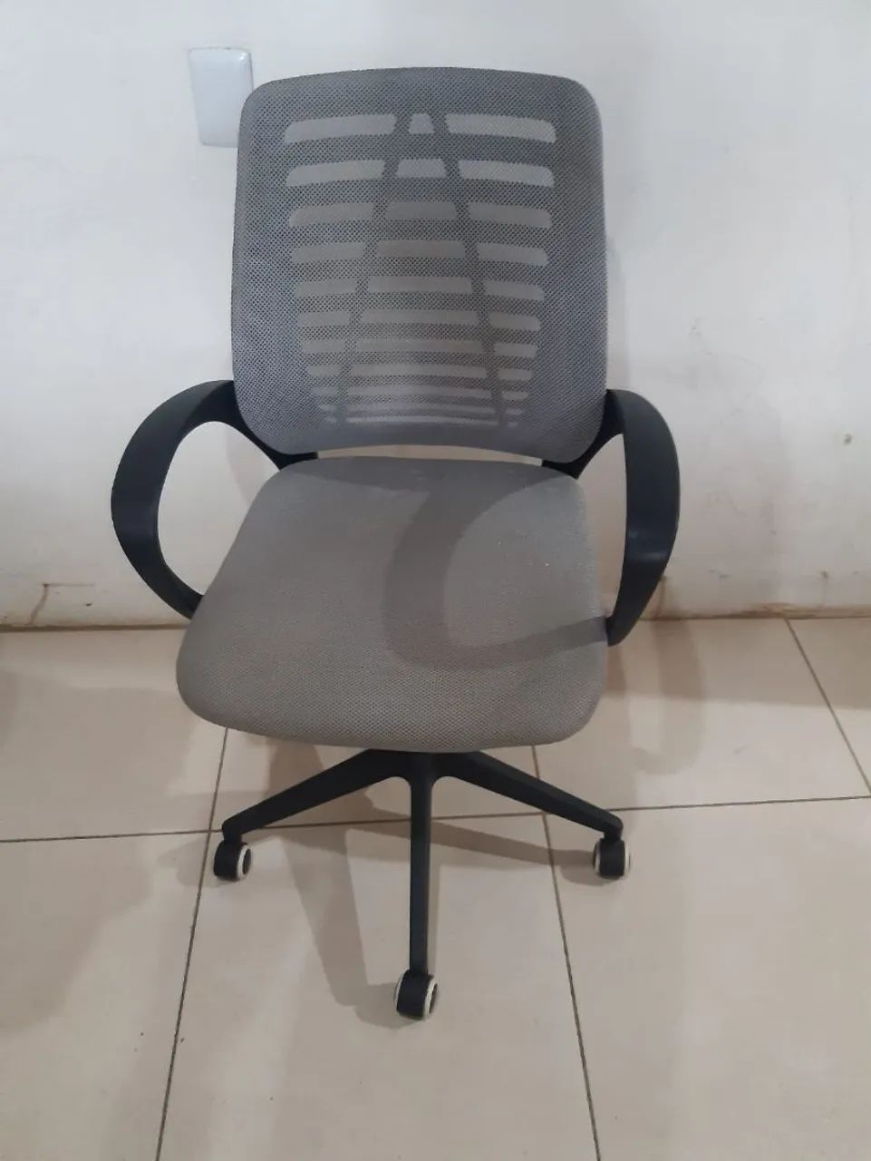 Cadeira giratoria executiva. 