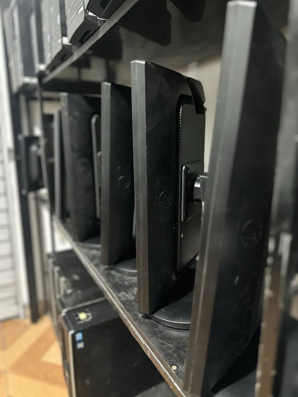 Monitores HP 20 polegadas Articulado  - Foto 2