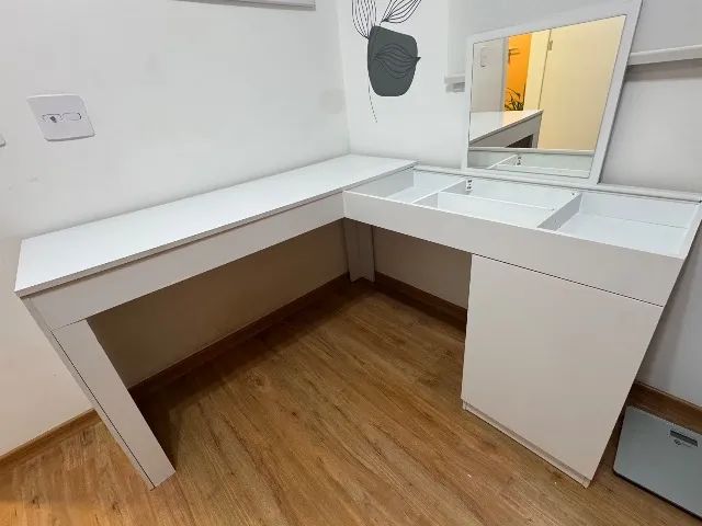 Dressing Table468261419500195842