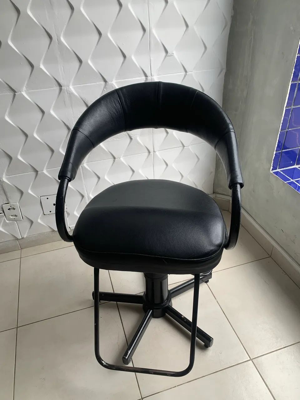 Hairdressing Chair