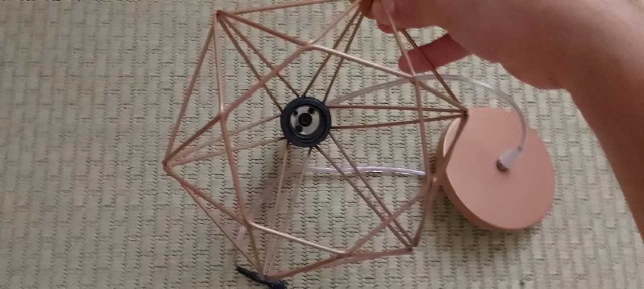 Lustre de Metal Ouro Rosado - Foto 2