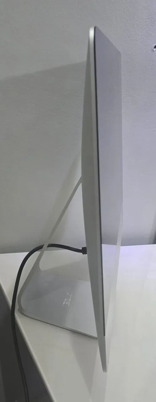macbook i5 3 geração 8gb memoria 1 terra armagenamento tela 21 polegadas - Foto 3