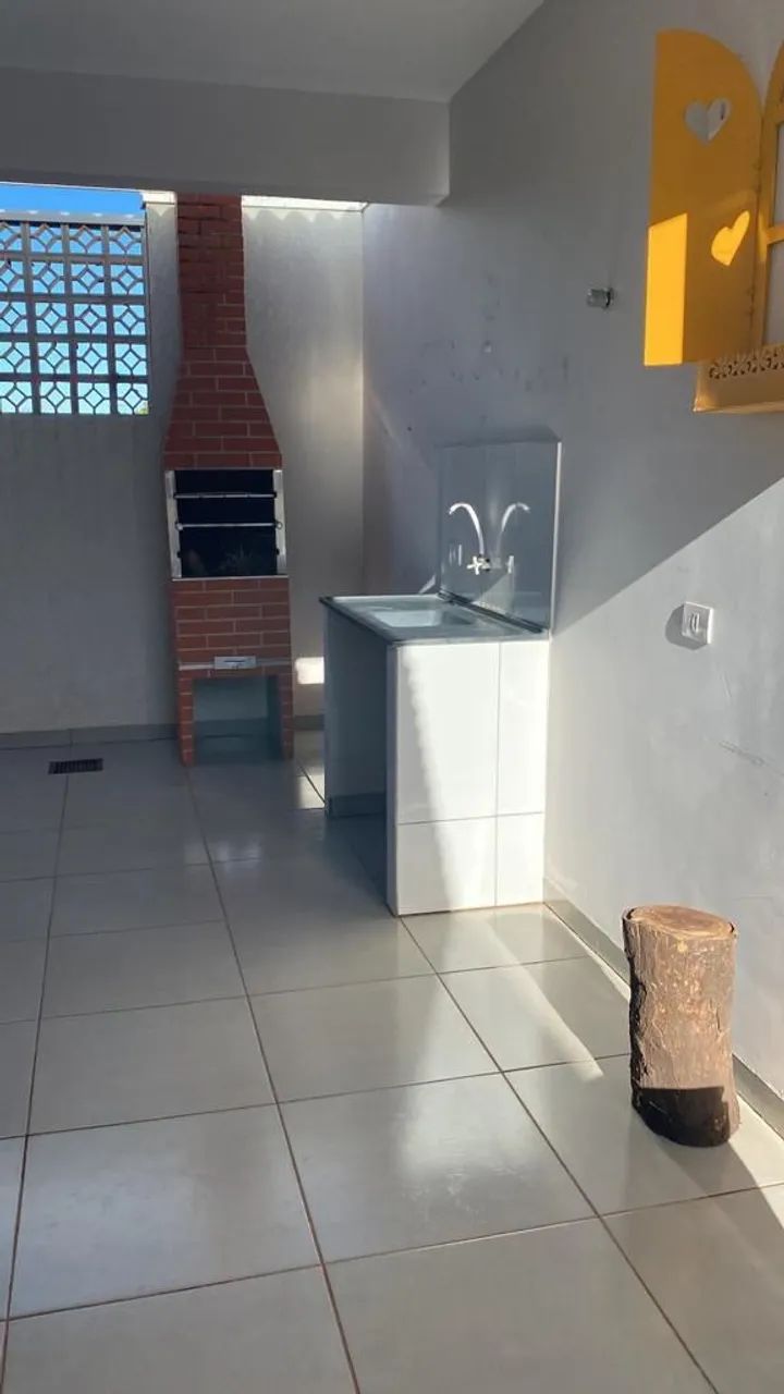 Casa para alugar, 3 quartos - Foto 3