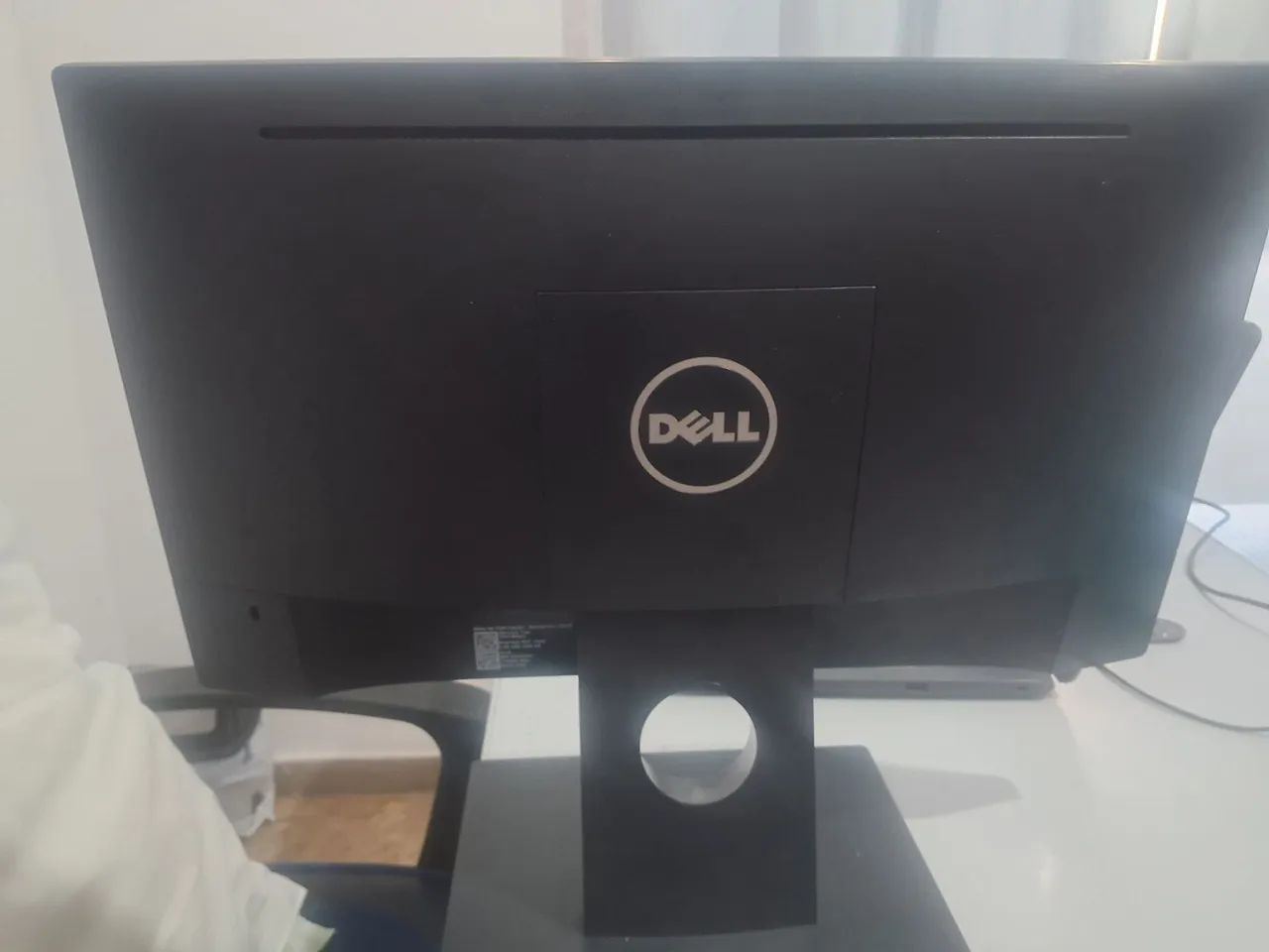 Monitor Dell 20 polegadas - Apenas a saída Displayport está funcionando - HDMI nao funcion - Foto 2