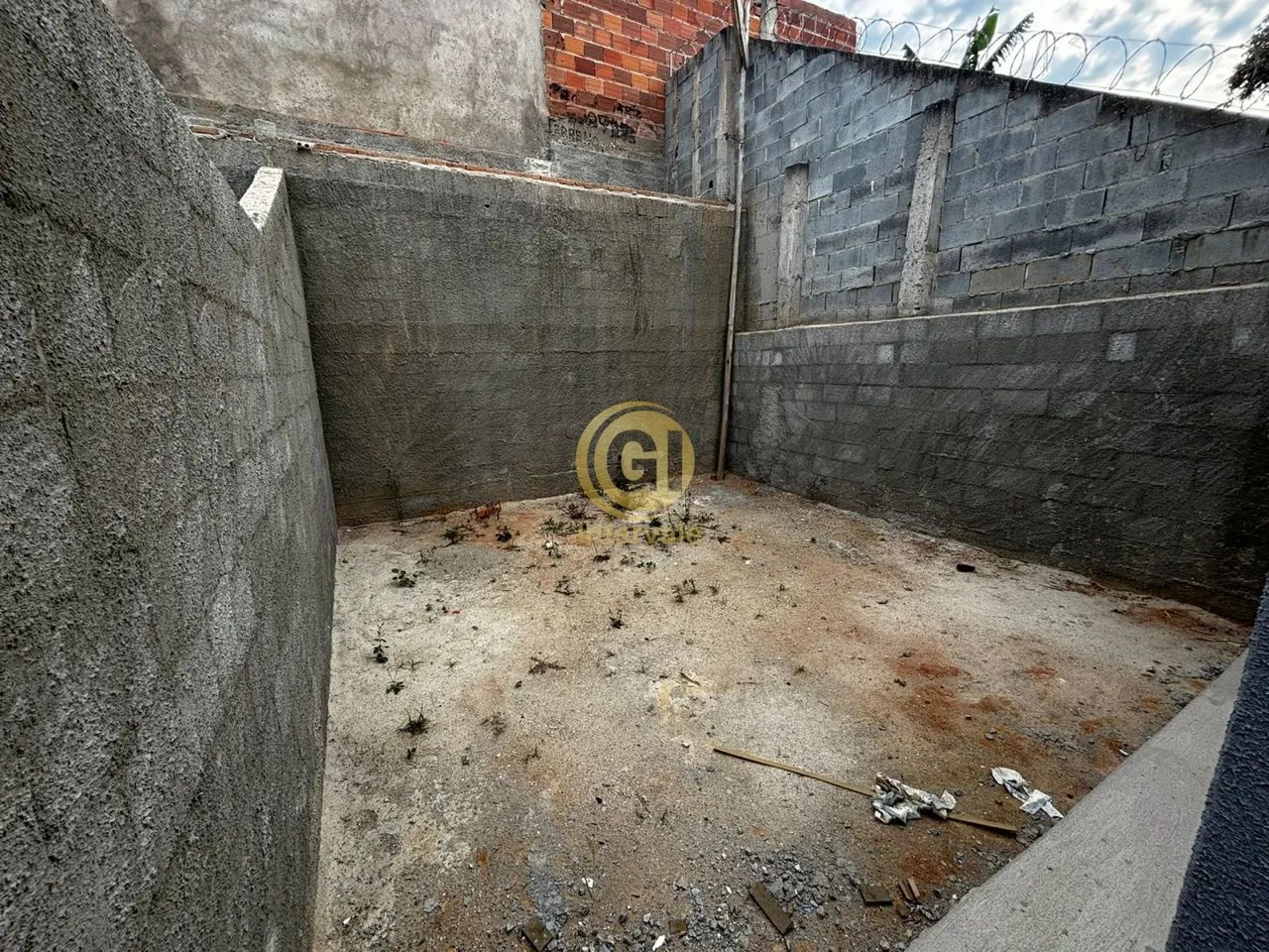 Casa à venda em Jacareí-SP: 2 quartos, 2 salas, 1 banheiro, 1 vaga no Jardim Colônia - Ven - Foto 5