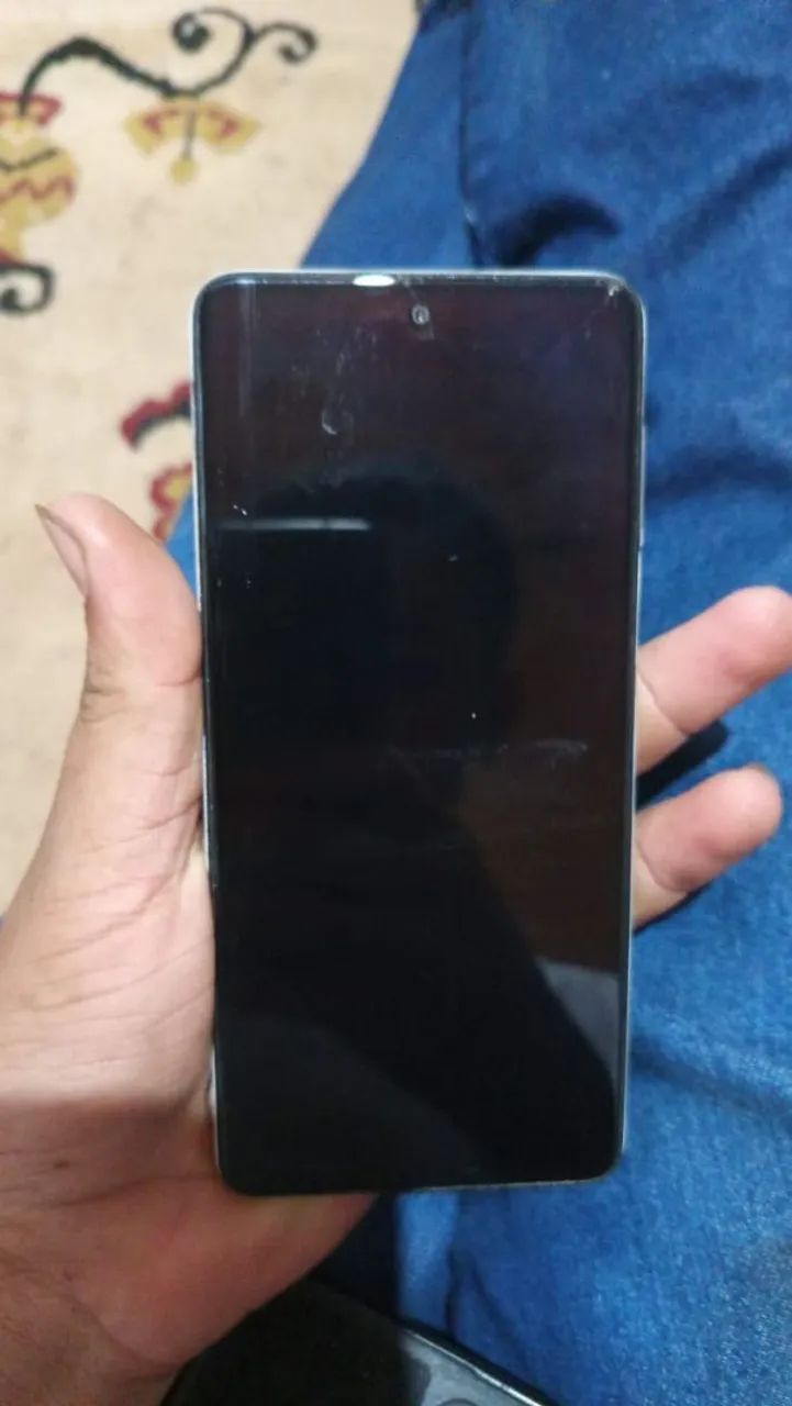 Troco ou vendo celular semi novo